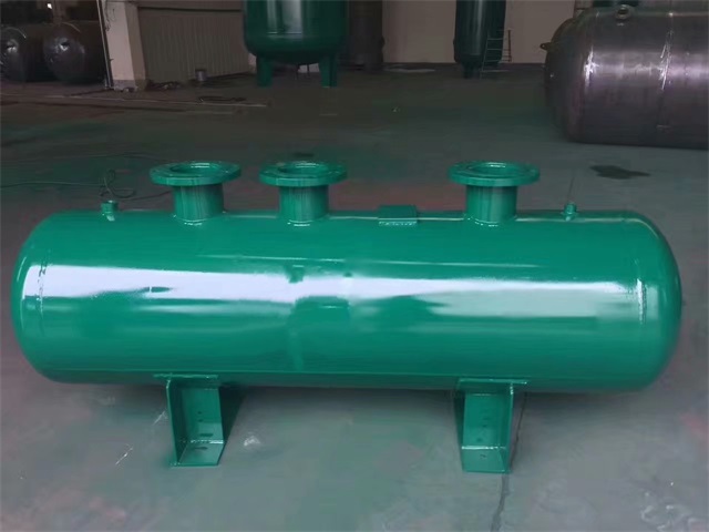 1679991473376569.jpeg 无锡无锡无锡蒸汽分气缸1.jpeg
